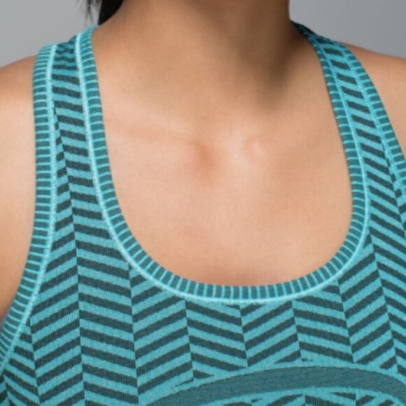 Lululemon Swiftly Racerback Tank Blue 6 NWOT - Picture 3 of 9
